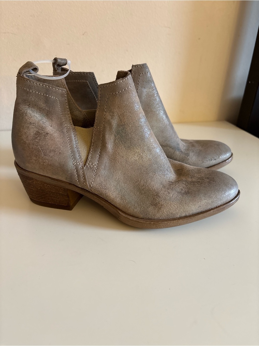 Miz Mooz Boots like NEW rustic khaki Leather Ankle Bootie Women 7.5 Women's Sued